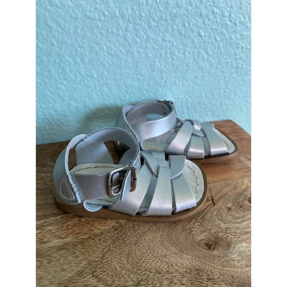 Salt Water Sandals Girls Child Children Silver‎ Sandals Size 3 - Picture 1 of 8